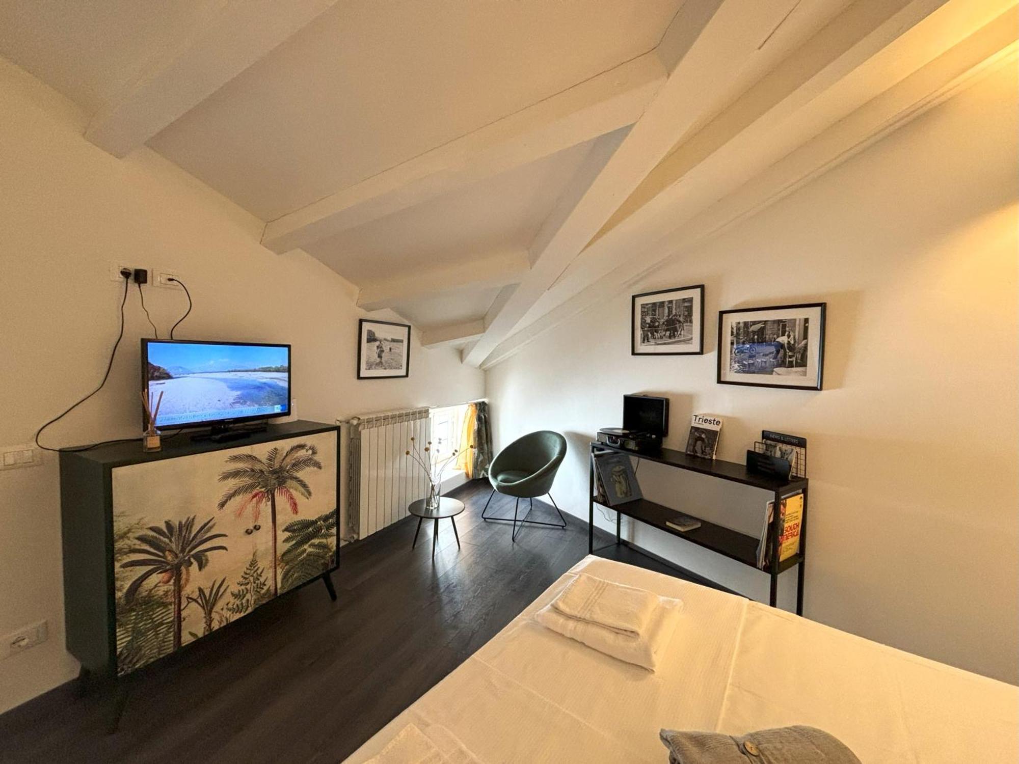 Apartment Interno 24